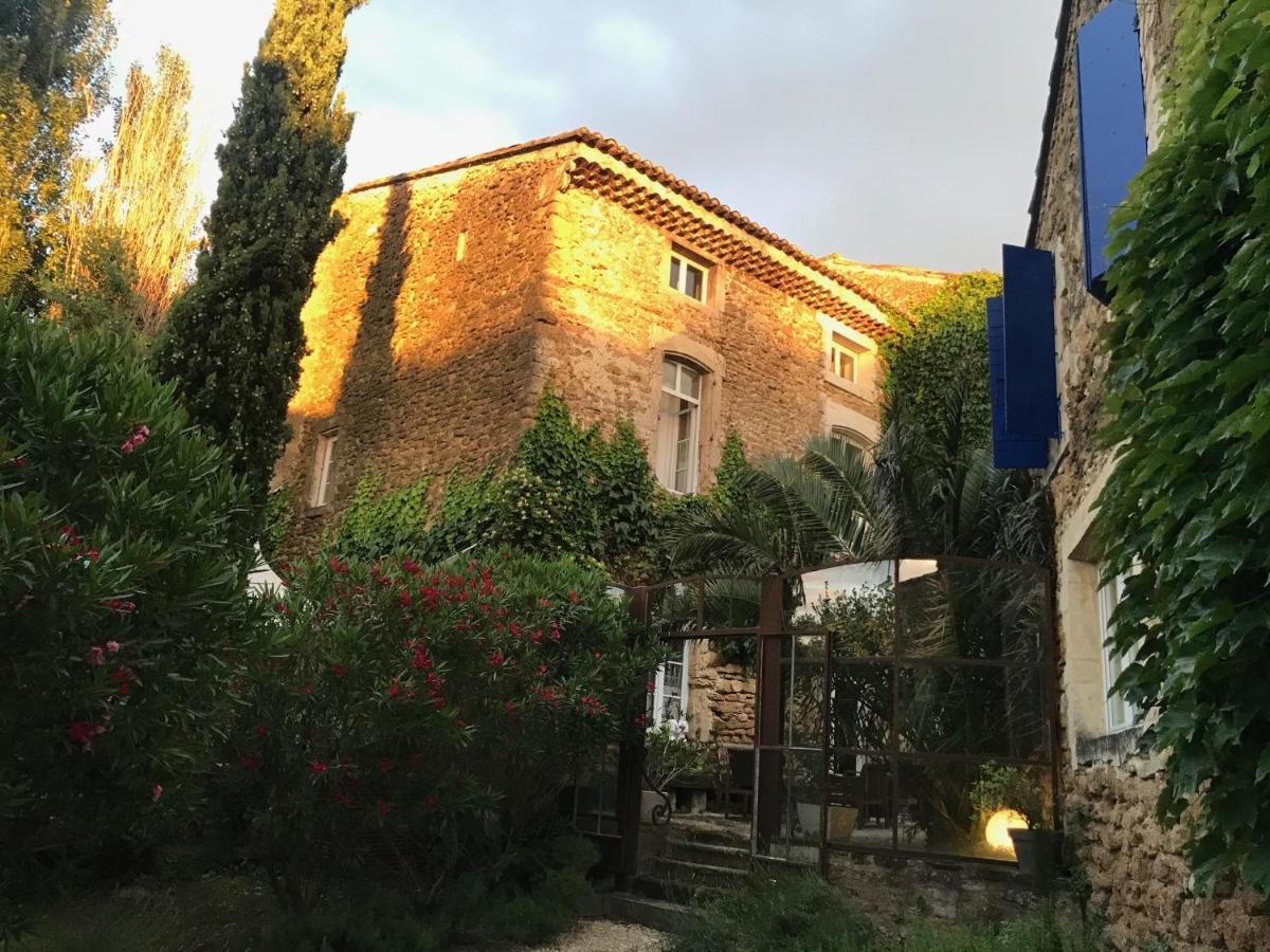 Les Aiguieres En Provence Bed & Breakfast Suze la Rousse Bagian luar foto