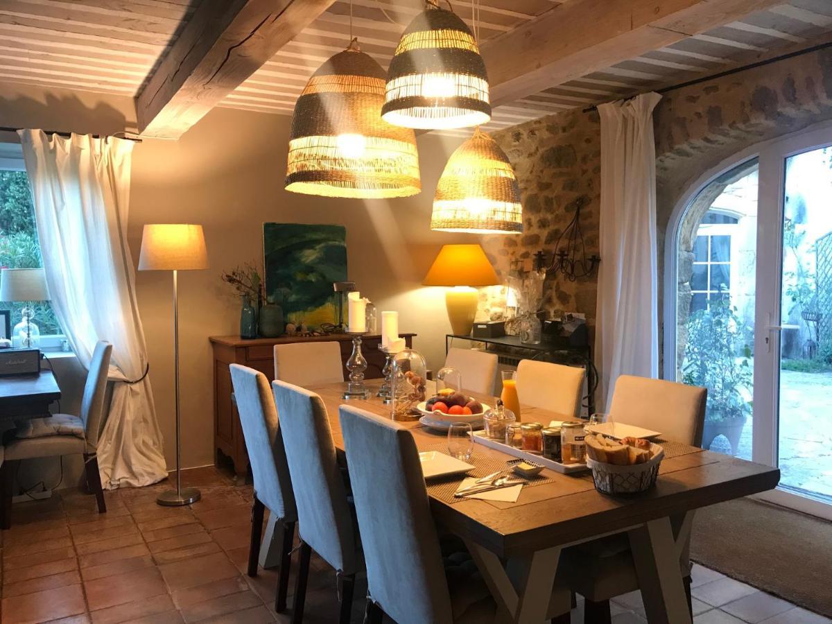 Les Aiguieres En Provence Bed & Breakfast Suze la Rousse Bagian luar foto