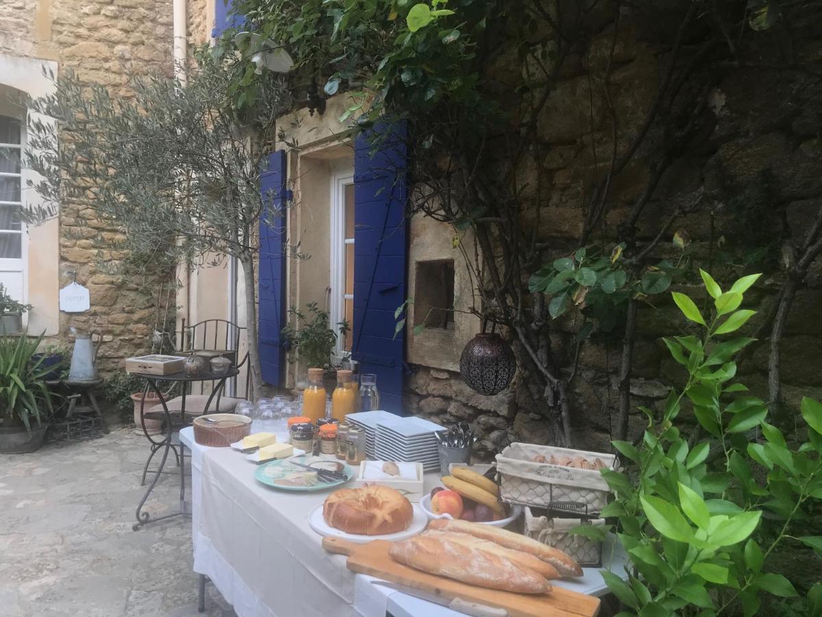 Les Aiguieres En Provence Bed & Breakfast Suze la Rousse Bagian luar foto