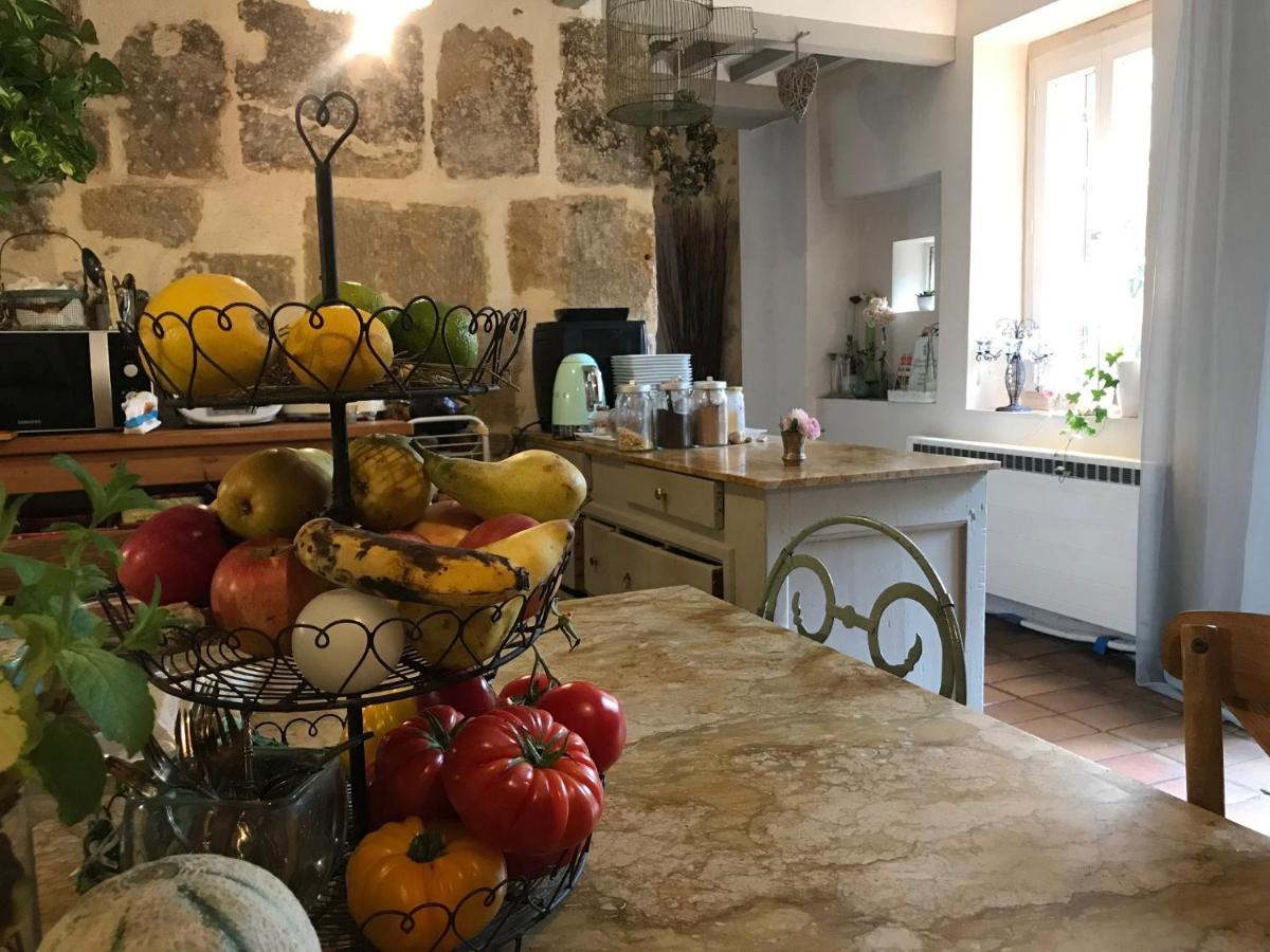 Les Aiguieres En Provence Bed & Breakfast Suze la Rousse Bagian luar foto