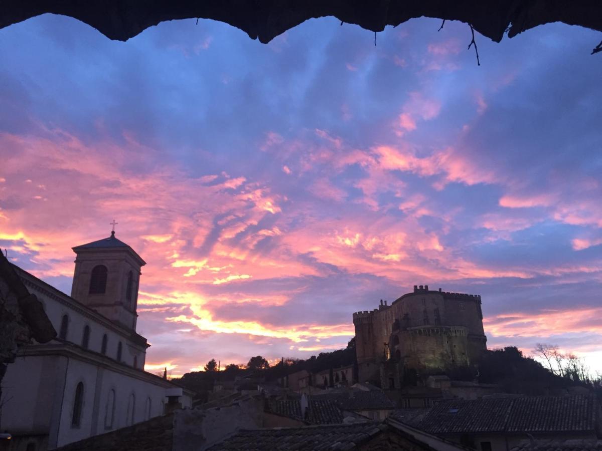 Les Aiguieres En Provence Bed & Breakfast Suze la Rousse Bagian luar foto