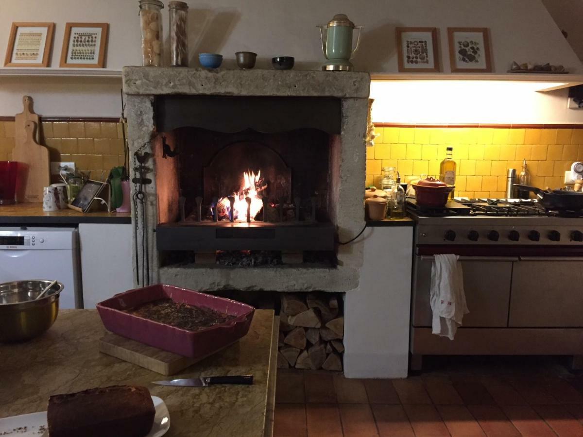 Les Aiguieres En Provence Bed & Breakfast Suze la Rousse Bagian luar foto